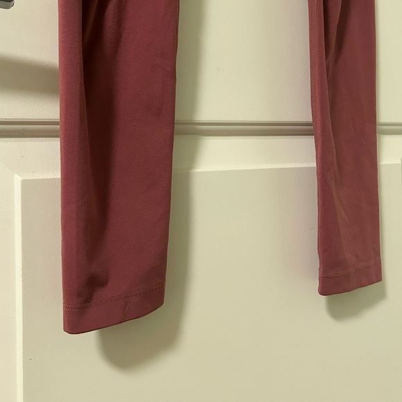 Girlfriend Collective Float Leggings (size M) - Picture 5 of 7